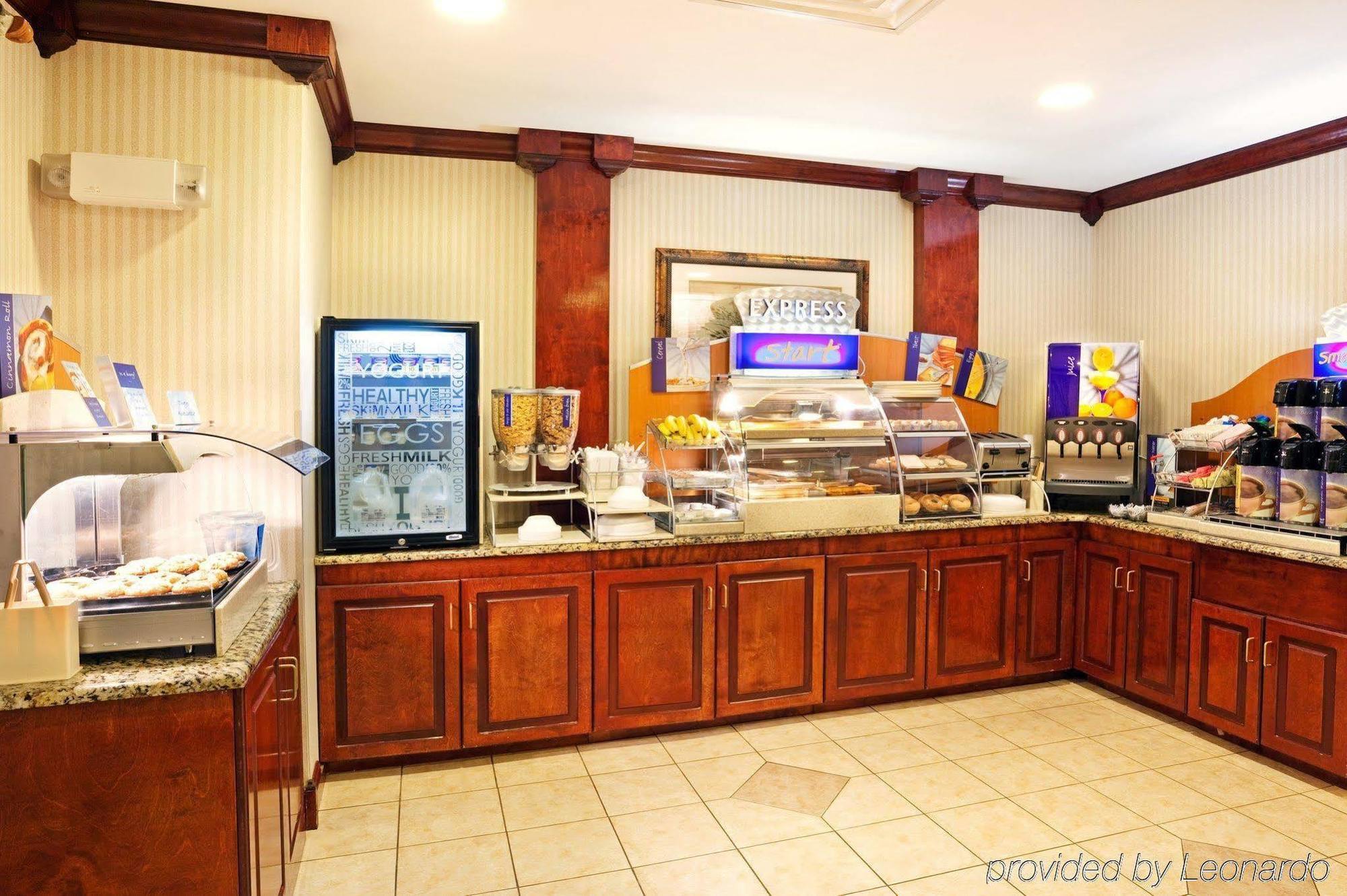 Holiday Inn Express & Suites Murphy By Ihg Restoran gambar